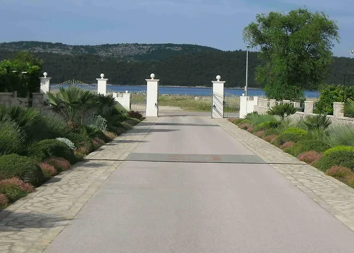 Americana Luxury Apartman *